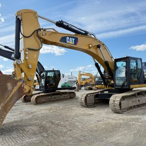 Viškriniai ekskavatoriai 31 - 40 t