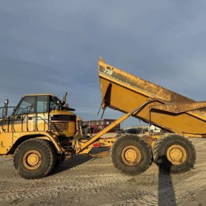 Caterpillar730