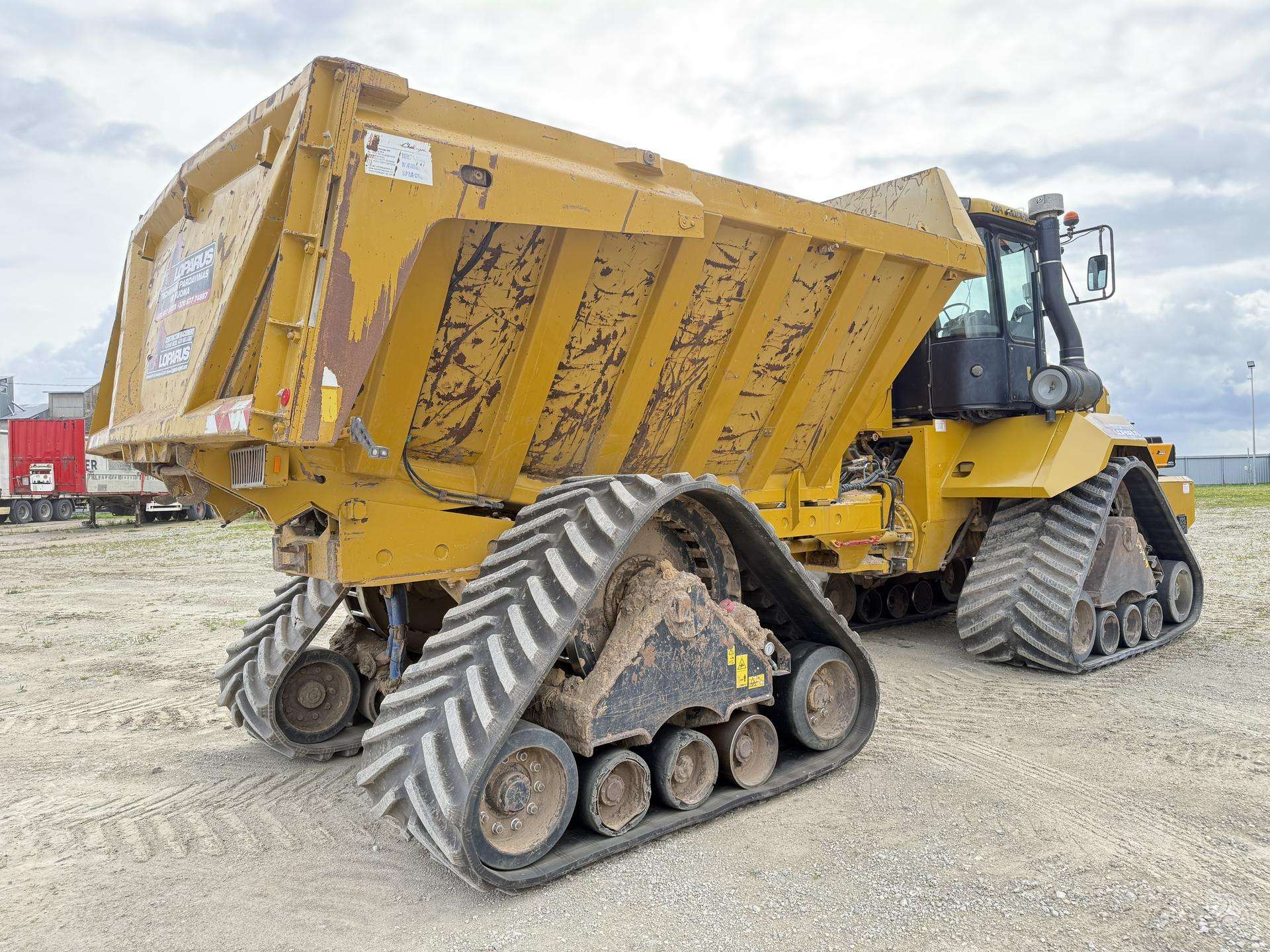 Caterpillar Challenger TerraGator 2104 920 - Image 8