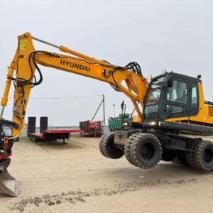 HyundaiRobex 140 W-7A ROTOTILT