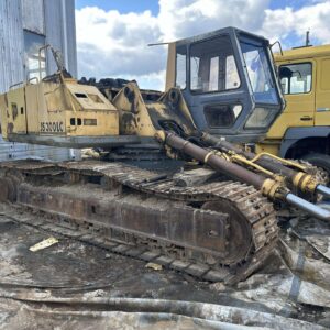 JCBJS 300 LC. Isuzu 6SD1T
