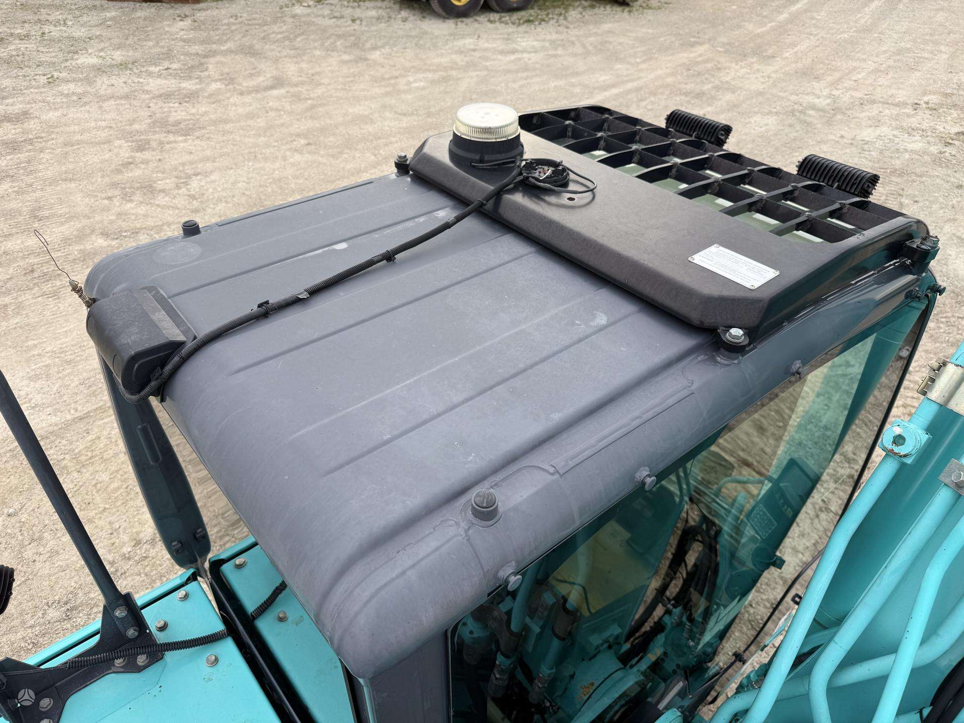 Kobelco SK 210 LC-9 - Image 18