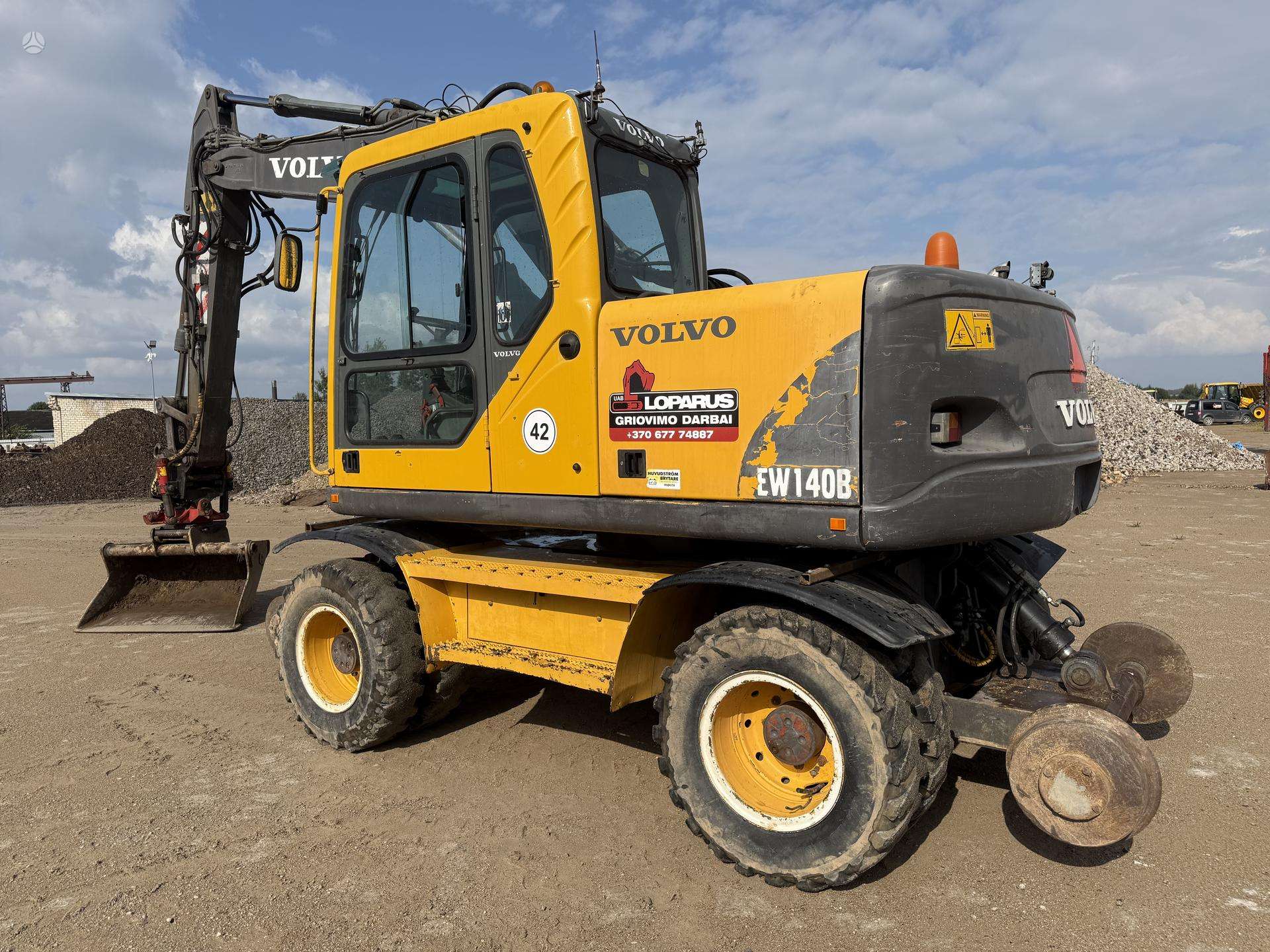 Volvo EW 140 B , ROTOTILT + RAILWAY - Image 4