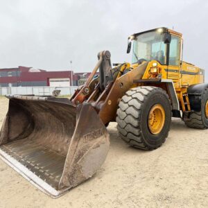 VolvoL180C quick coupler